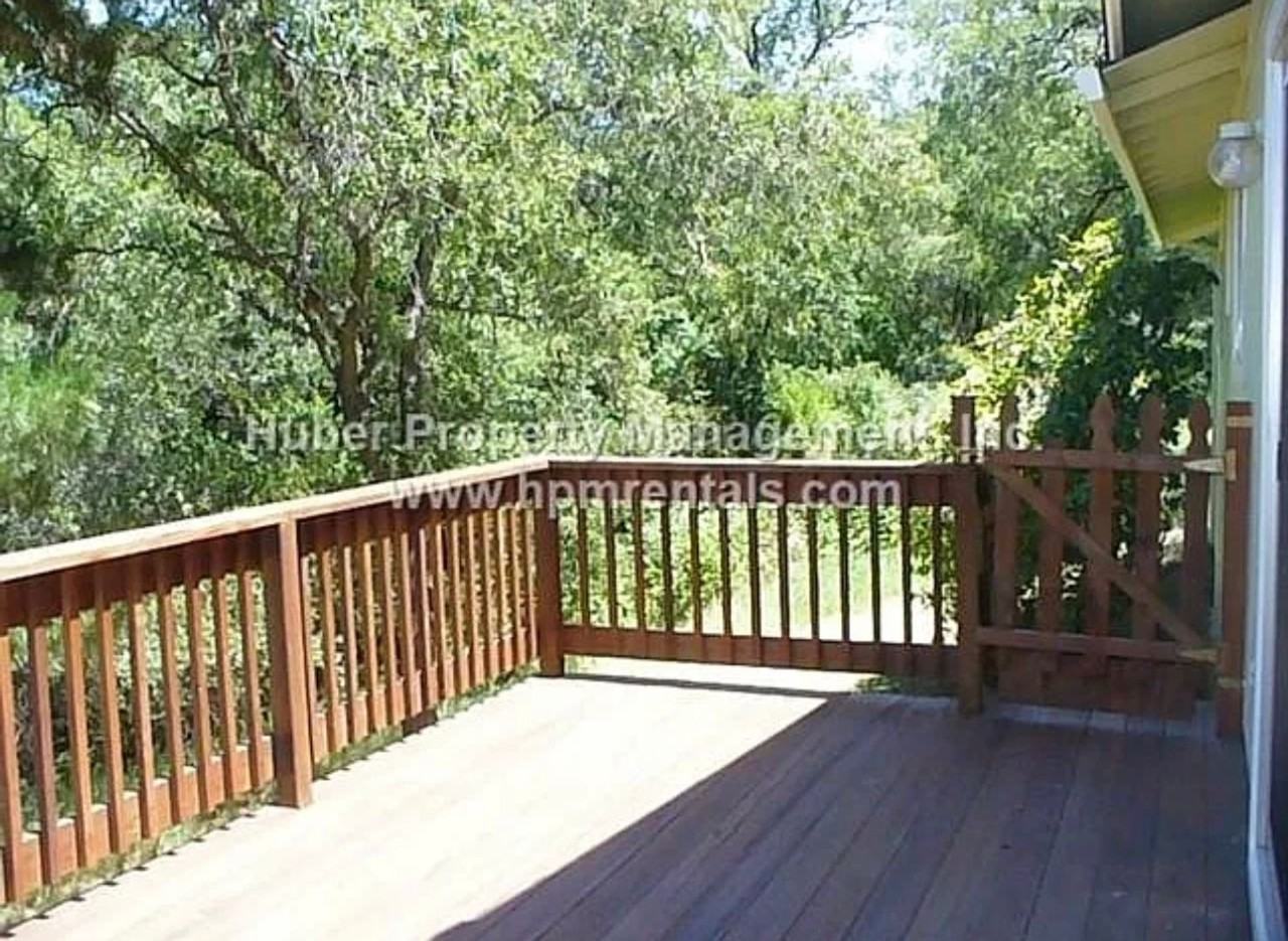 2040 Pyrite Ln - Photo 5 of 20