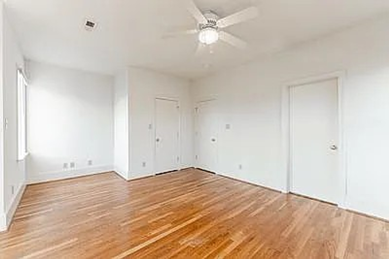 1422 W Cary St - Photo 7 of 14