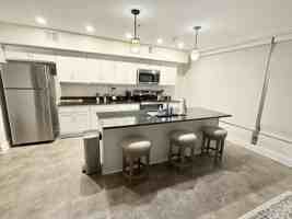 featured image of 605 Calvary St Sw #A