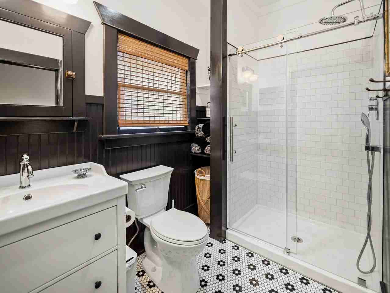 2612 W Dean Ave - Photo 3 of 50