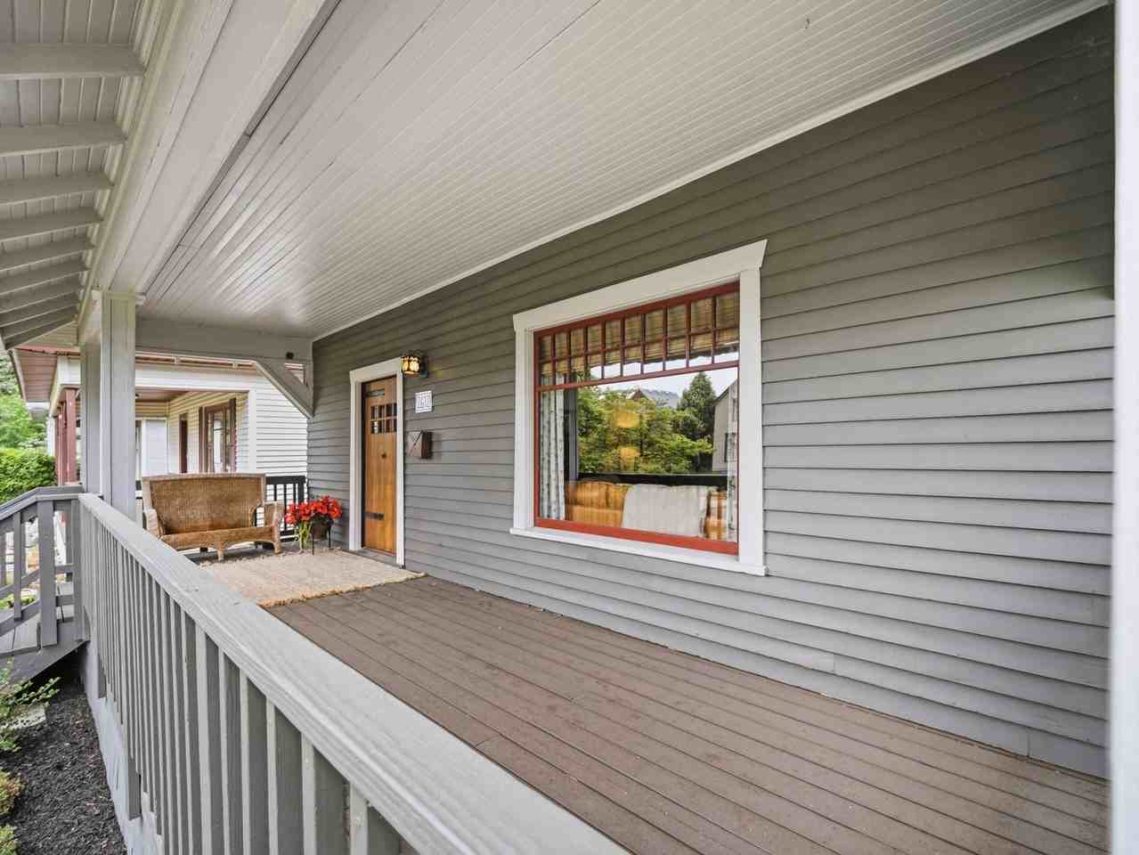 2612 W Dean Ave - Photo 6 of 50