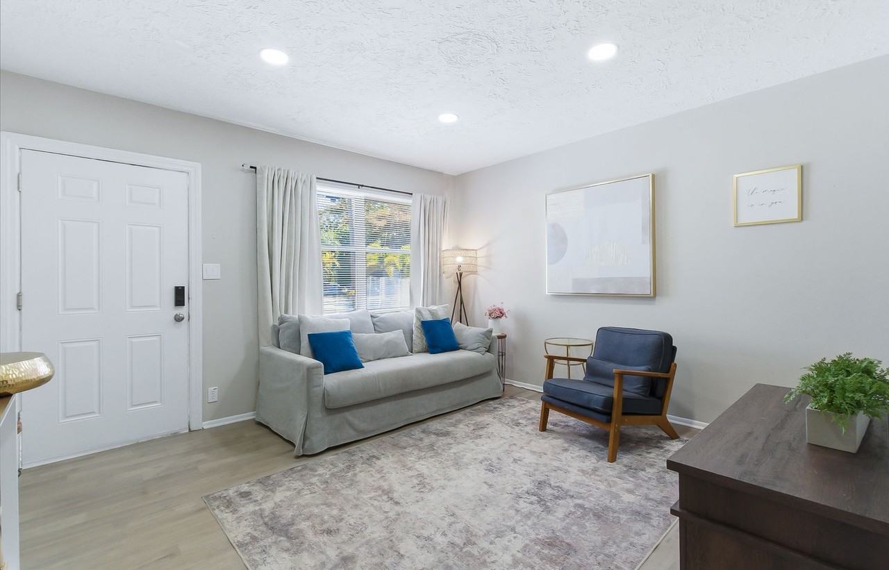 305 N Conrad Ave - Photo 7 of 46