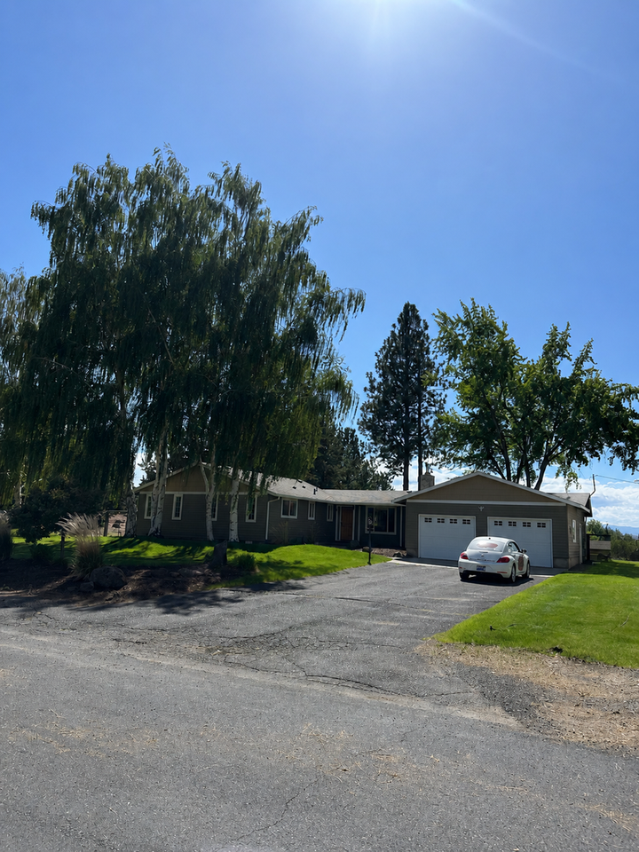 21700 Stud Ct - Photo 2 of 50