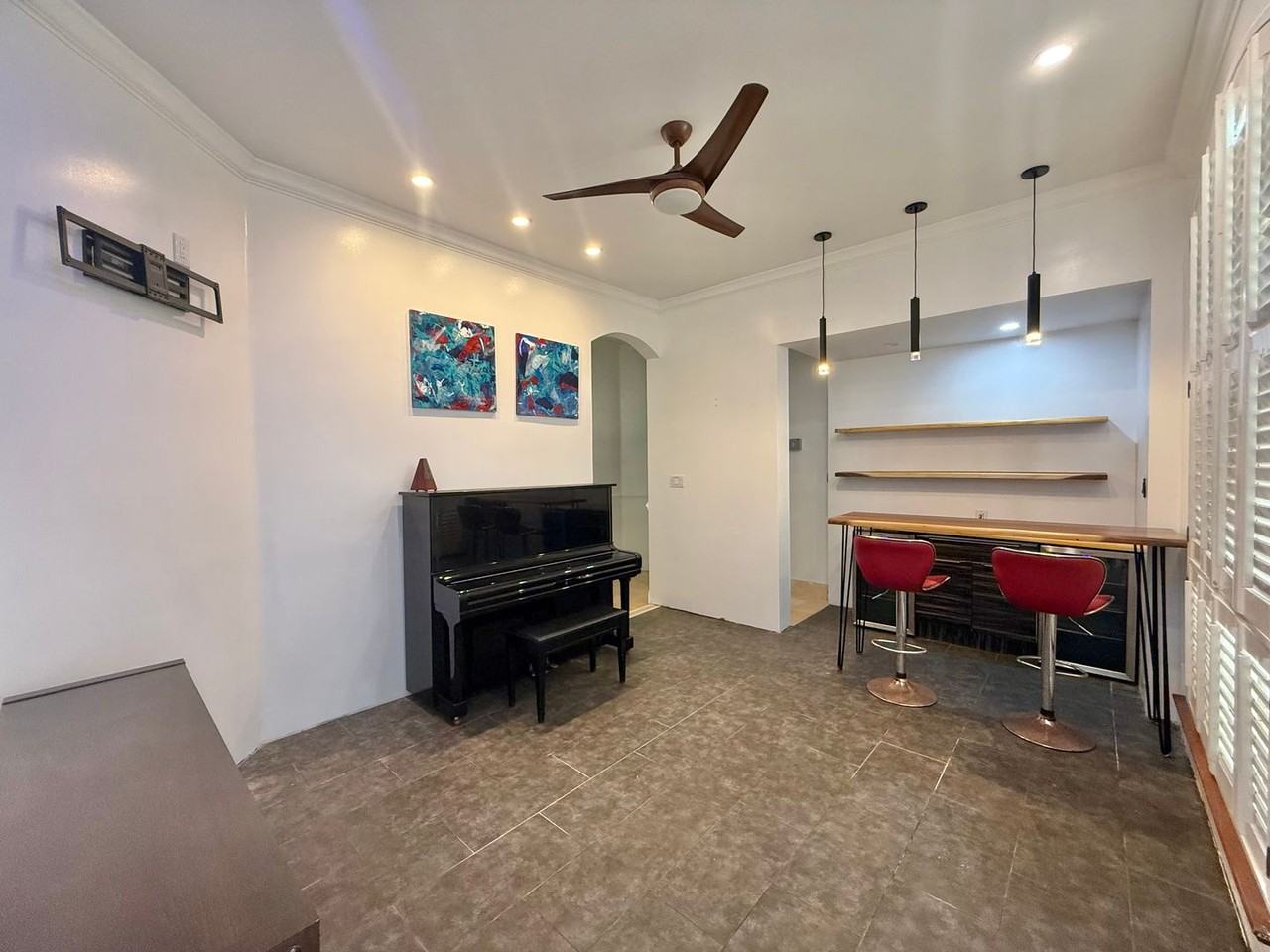 76 Keoneloa St - Photo 7 of 45