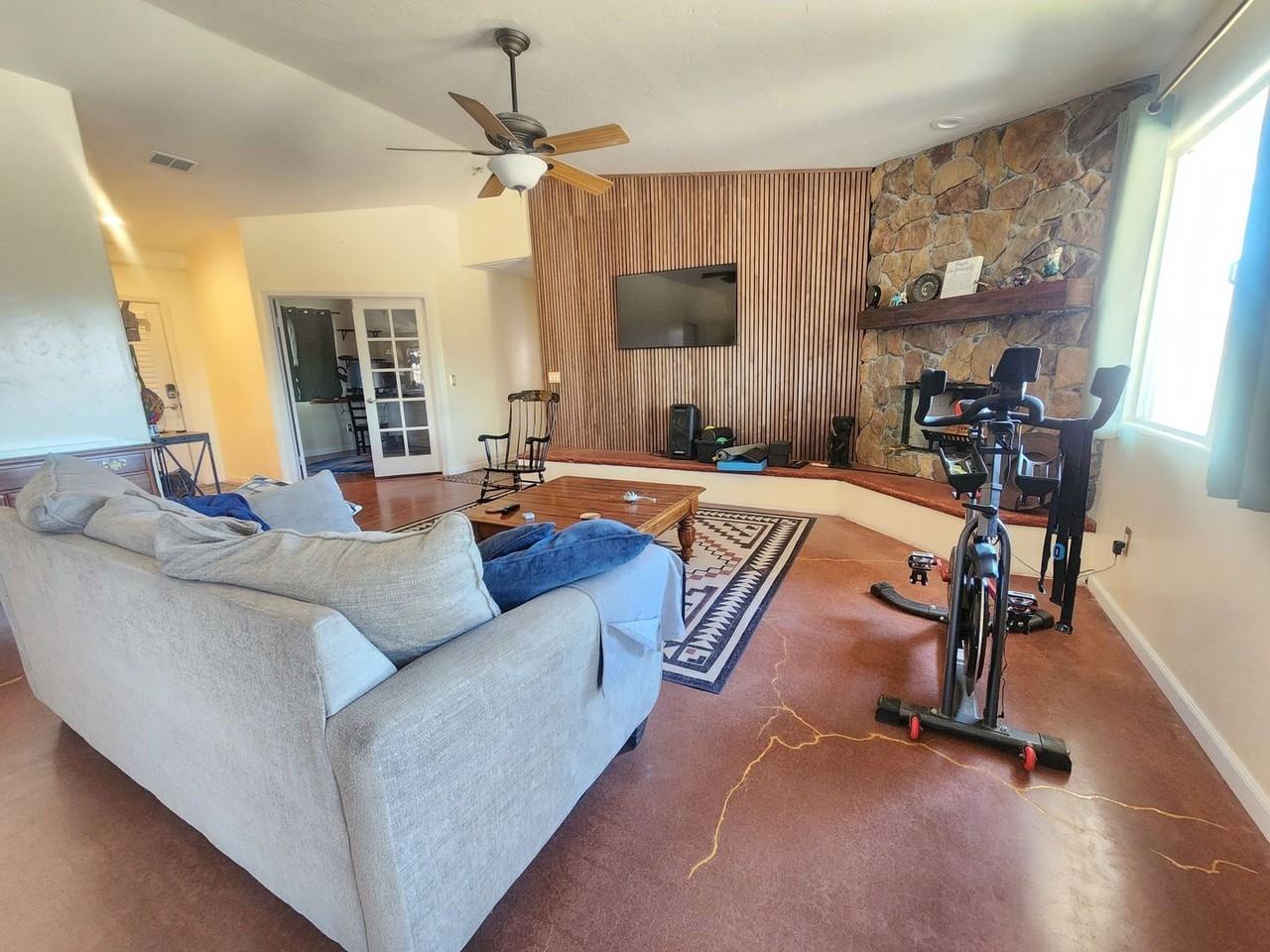 5995 Encelia Dr - Photo 3 of 10