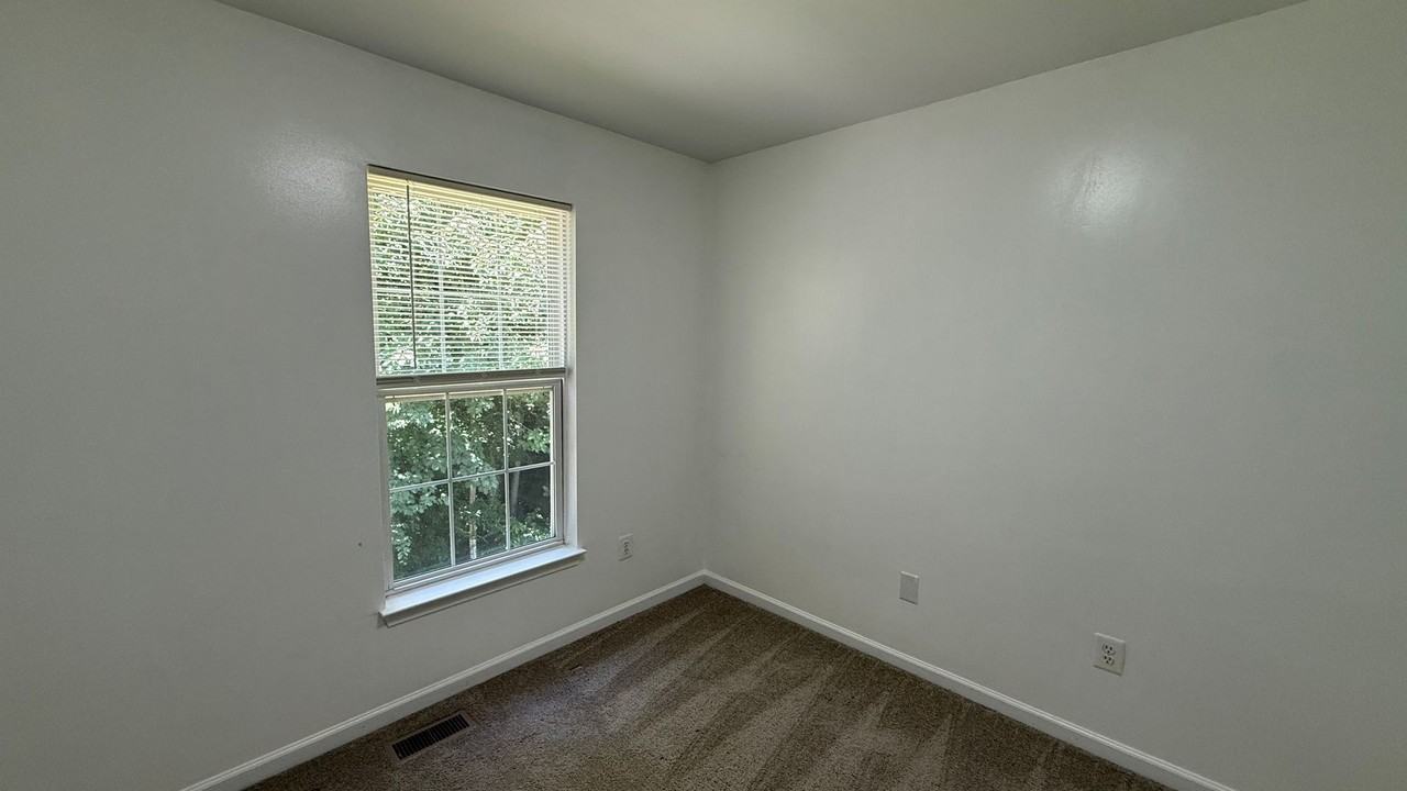 5570 Assateague Pl - Photo 2 of 20