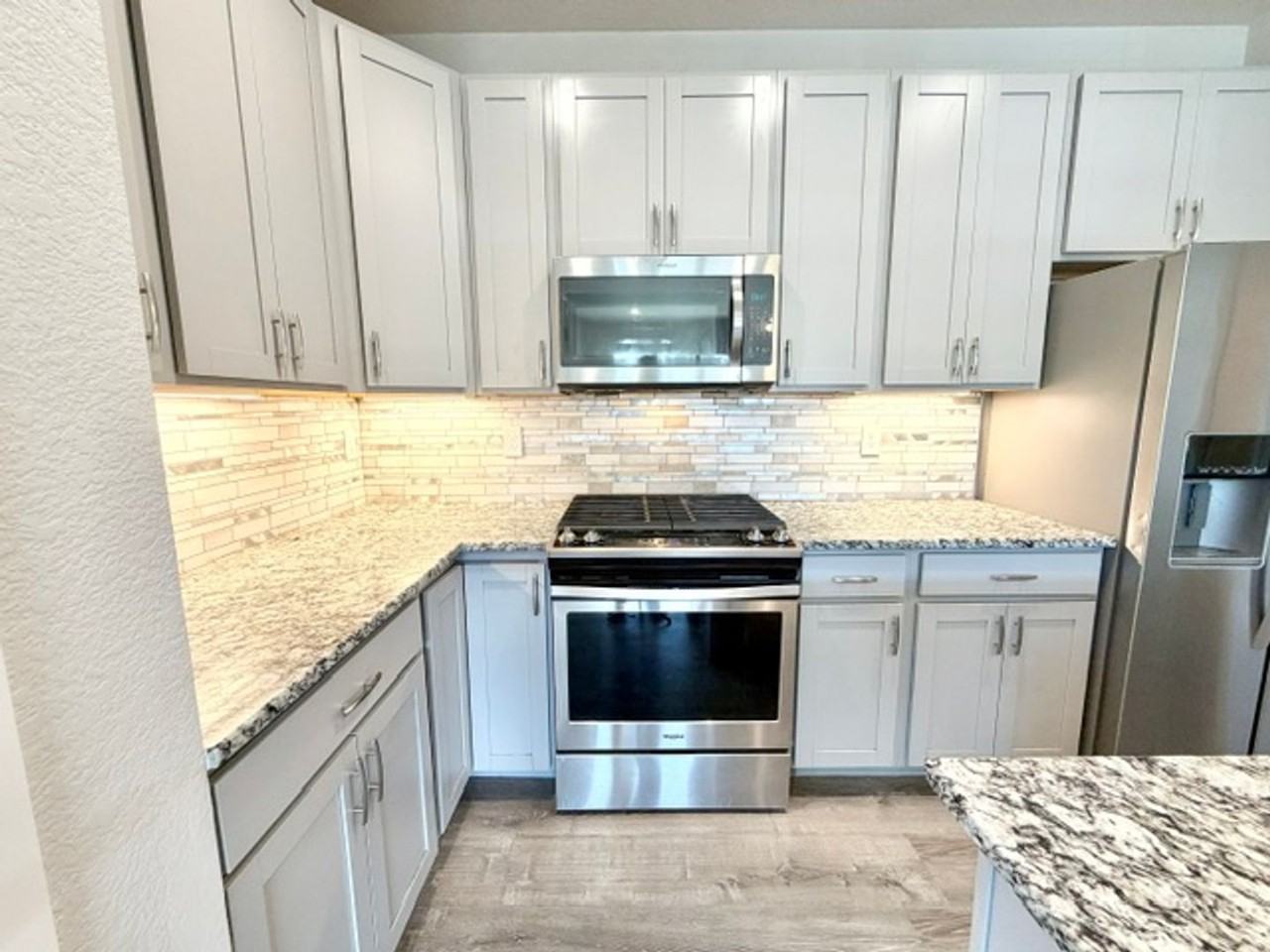 16012 W 9th Pl - Photo 5 of 28