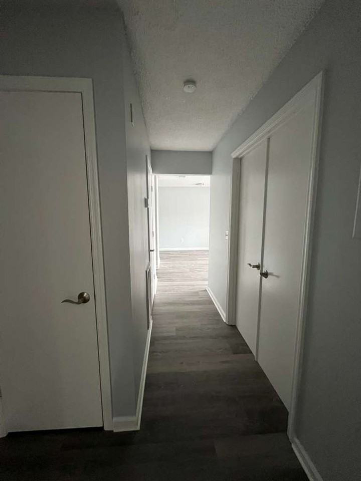 11901 4th St N - Photo 6 of 10