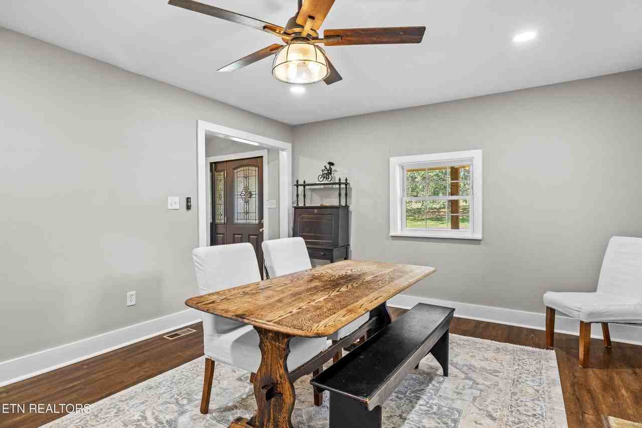 2805 Mint Rd - Photo 5 of 26