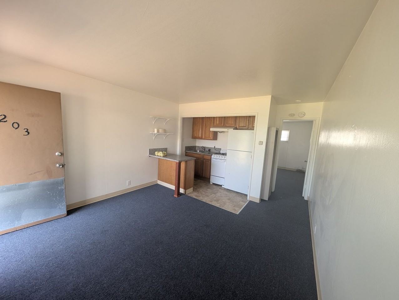 1213 San Pablo Ave - Photo 3 of 7