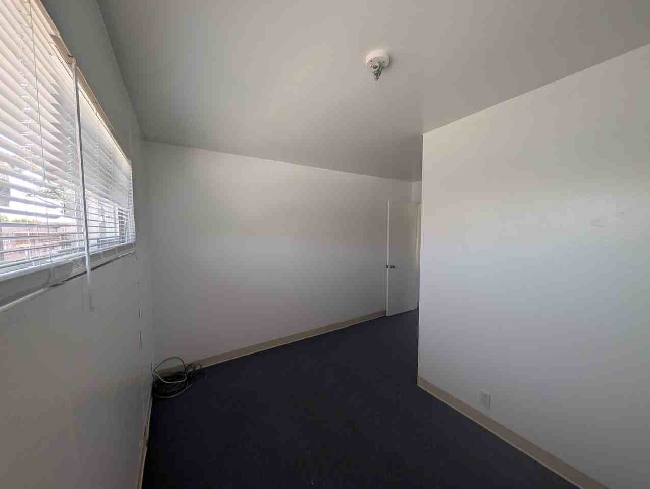 1213 San Pablo Ave - Photo 4 of 7