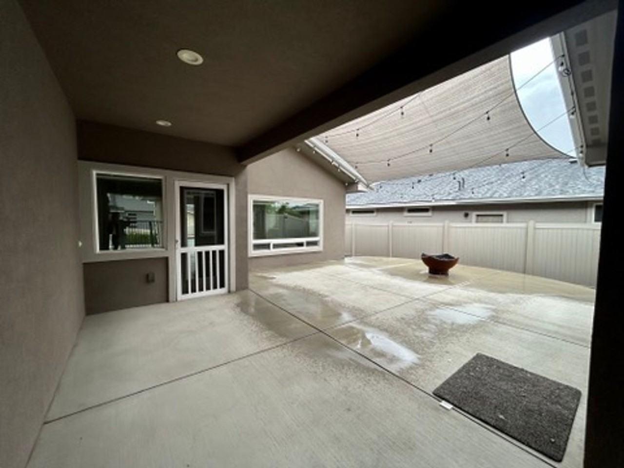 304 E Stanford Ave - Photo 2 of 19