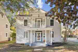 featured image of 107 N High St