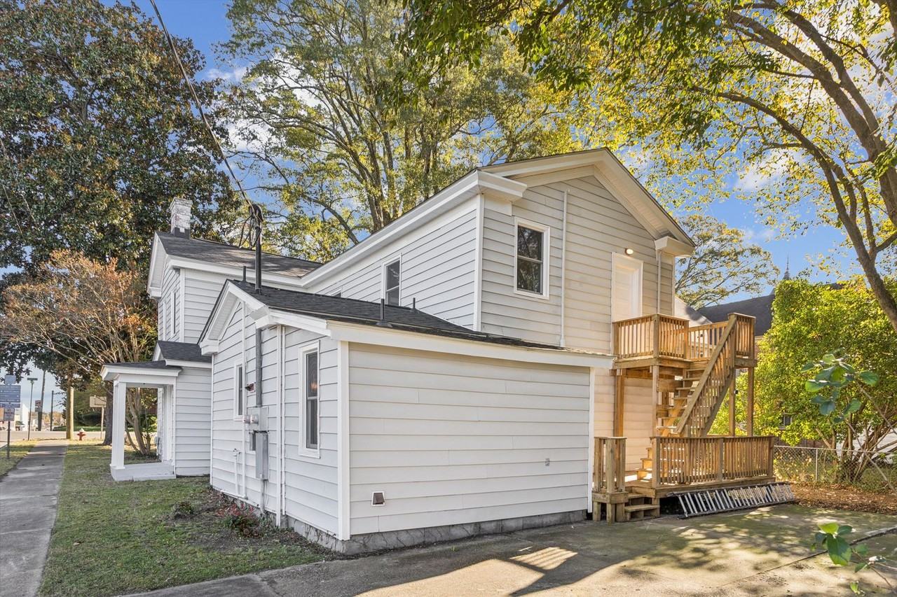 107 N High St - Photo 4 of 49