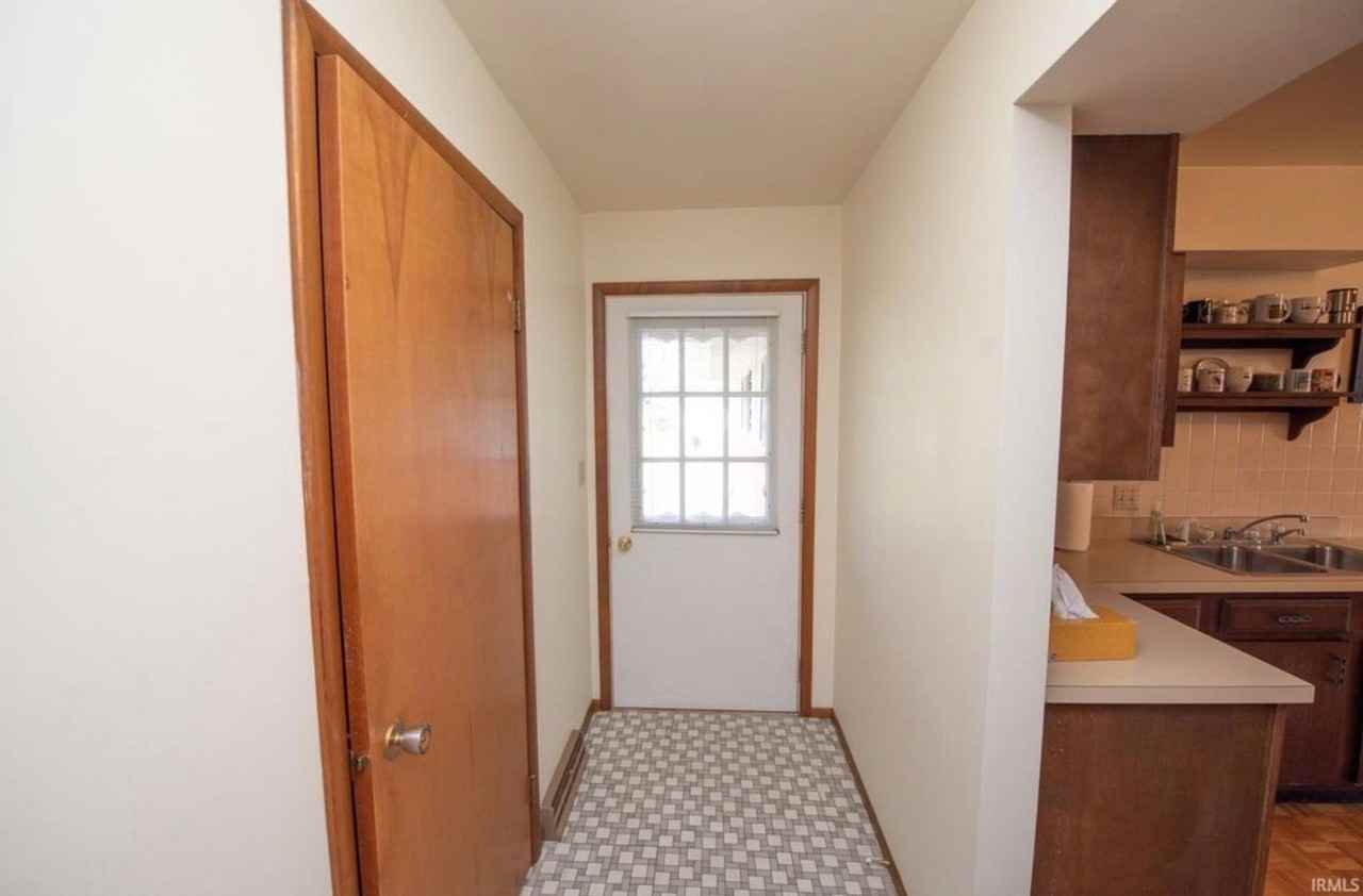 3016 3016 Convington St - Photo 5 of 20