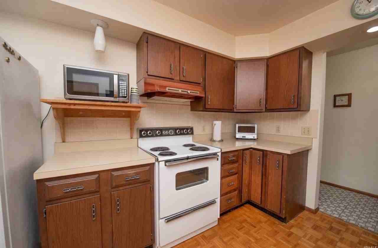 3016 3016 Convington St - Photo 6 of 20