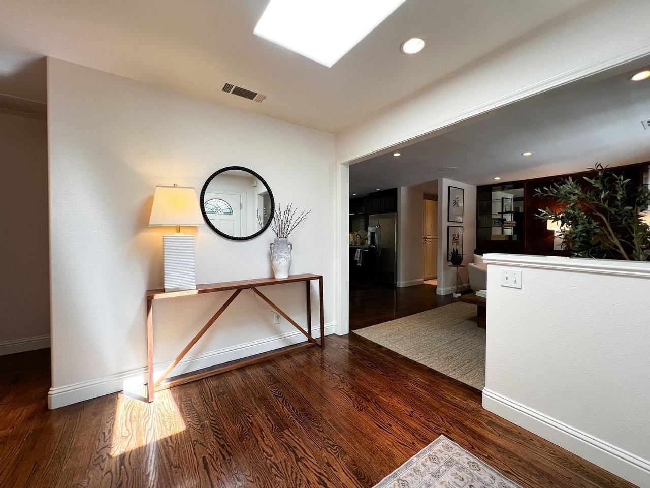 1022 Berry Ln - Photo 6 of 50