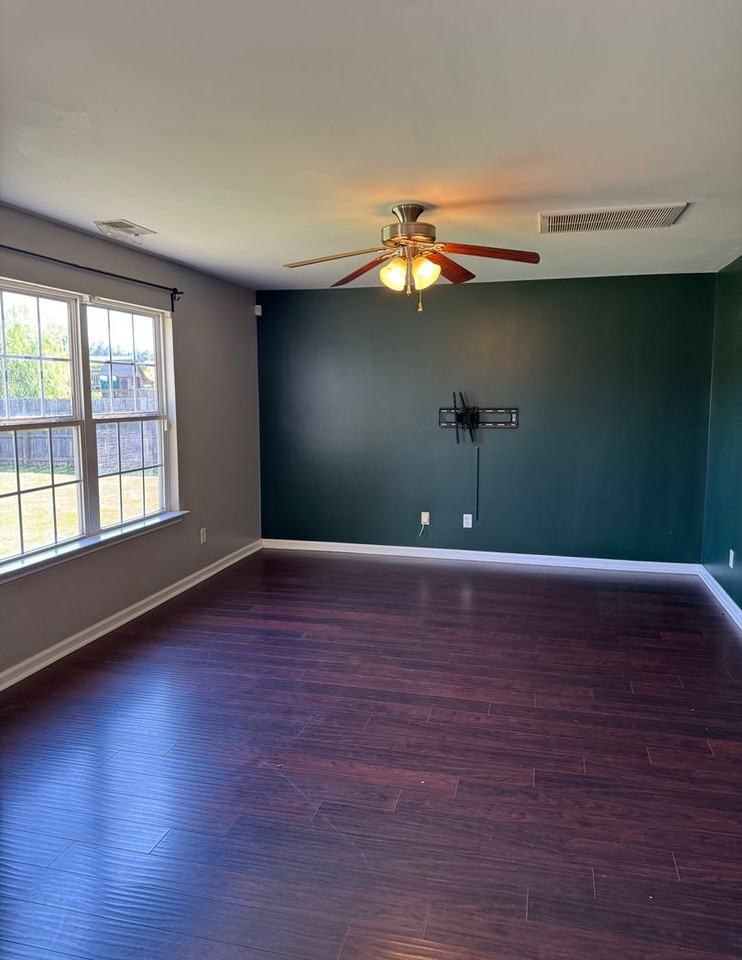 1239 California Dr - Photo 6 of 28