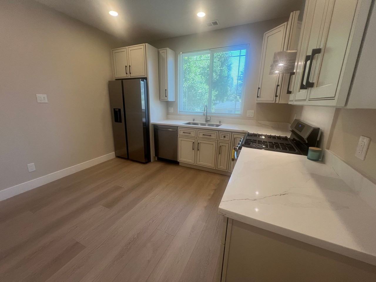 2226 Deodara Dr #A - Photo 3 of 11