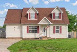 featured image of 919 Van Buren Ave