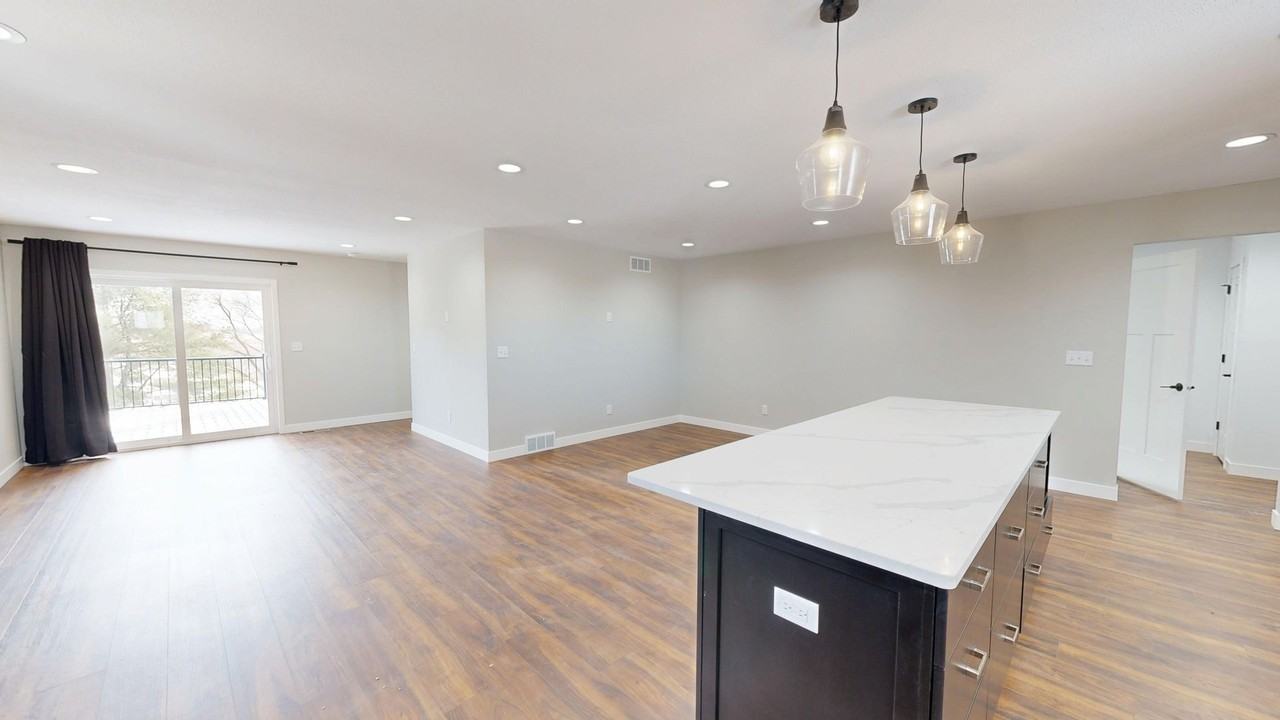 2 Bedroom Twin Home for Rent - Photo 3 of 16