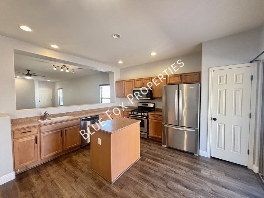 14340 S Via Gualda - Photo 5 of 23