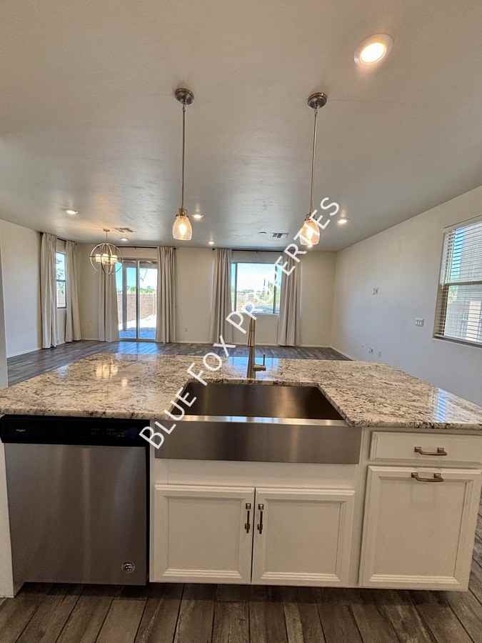 6217 N Saguaro Post Pl - Photo 7 of 24
