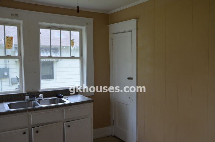 221 65th Pl N - Photo 3 of 17