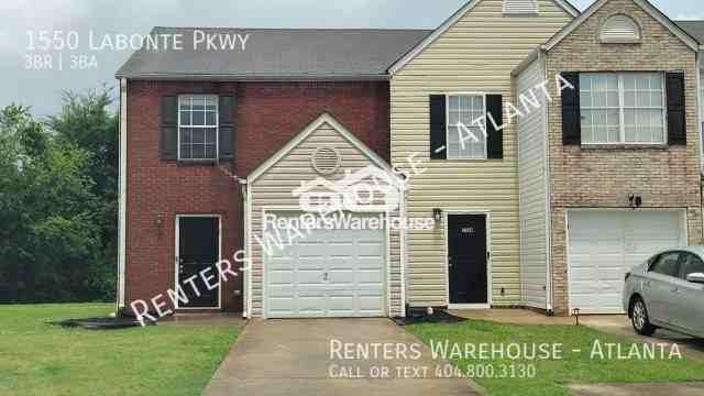 1550 Labonte Pkwy - Photo 2 of 14