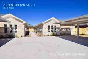 featured image of 2309 N Fulton St #1