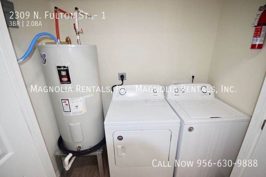 2309 N Fulton St #1 - Photo 7 of 15