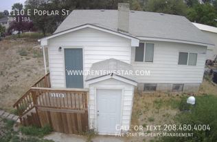 1110 E Poplar St - Photo 1 of 1