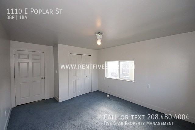 1110 E Poplar St - Photo 7 of 10
