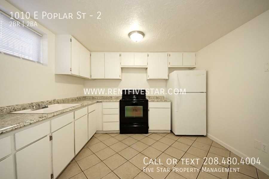 1010 E Poplar St #2 - Photo 5 of 14
