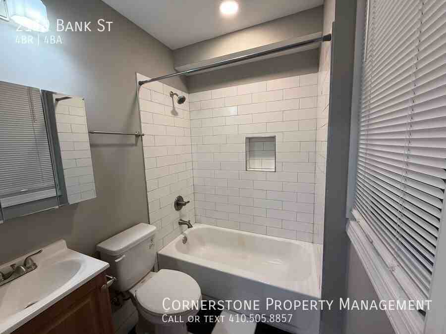 2119 Bank St - Photo 5 of 17
