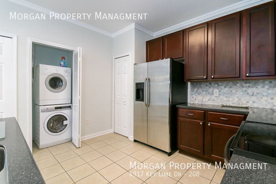 4917 Key Lime Dr #208 - Photo 5 of 23