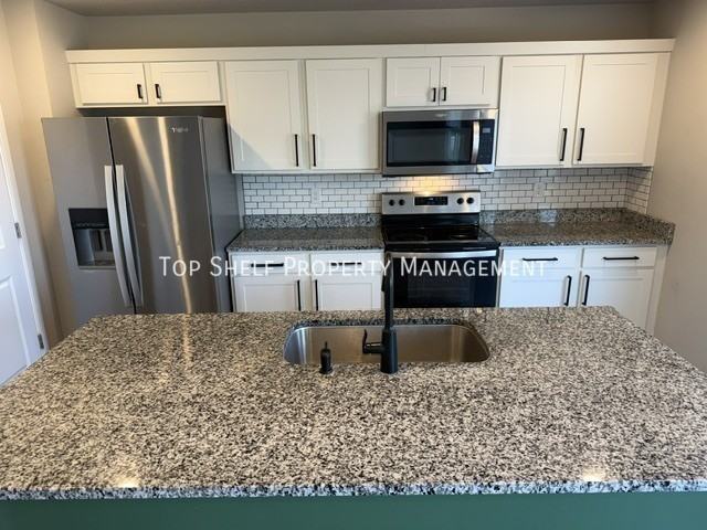 3108 Nw 29th St - Photo 4 of 17