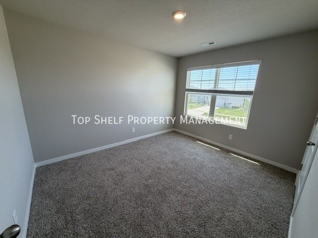 3108 Nw 29th St - Photo 6 of 17