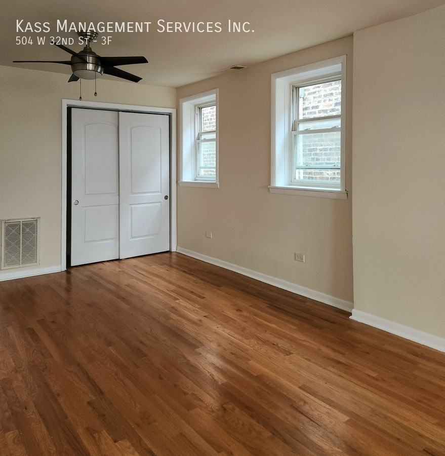 504 W 32nd St #3F - Photo 4 of 15