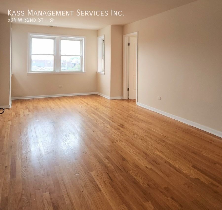 504 W 32nd St #3F - Photo 5 of 15