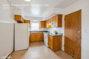5700 W 35th St #05S - Photo 1 of 1