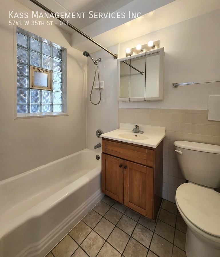 5741 W 35th St #01F - Photo 6 of 10