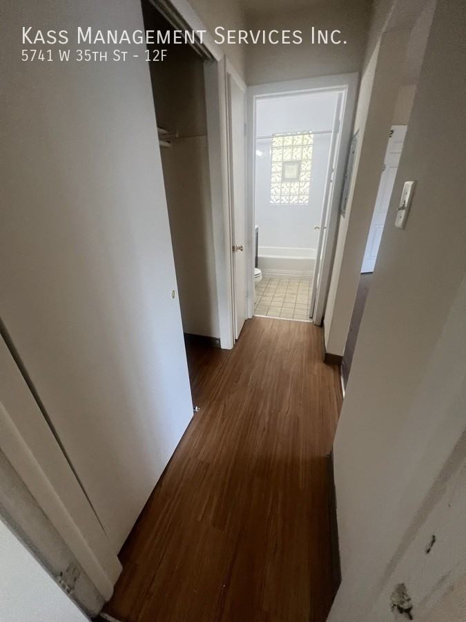 5741 W 35th St #12F - Photo 5 of 7