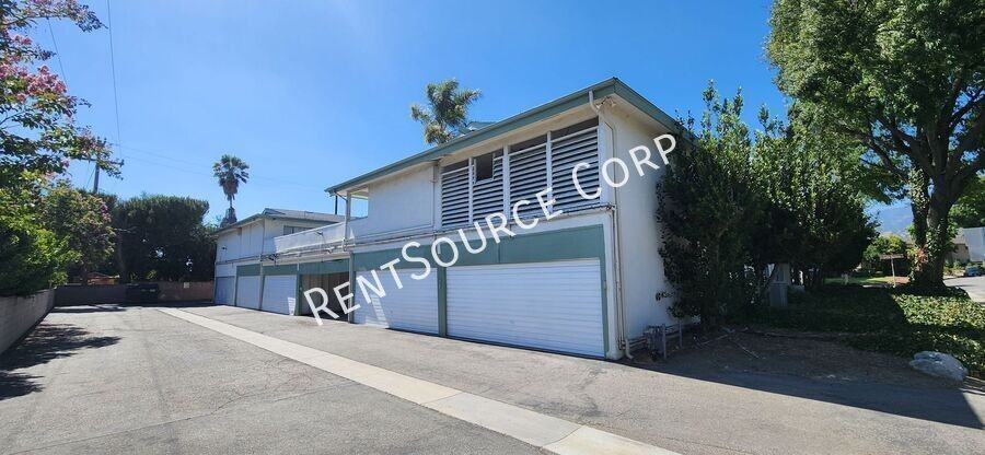 708 Santa Barbara Dr #F - Photo 3 of 28