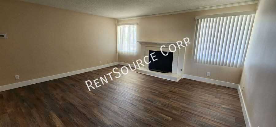 708 Santa Barbara Dr #F - Photo 6 of 28