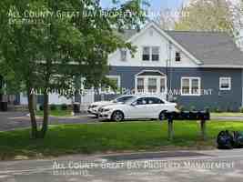 featured image of 37 Maplewood Rd #4