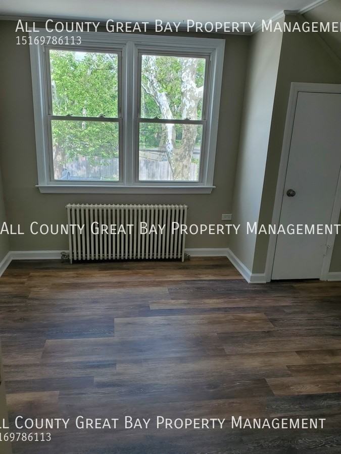 37 Maplewood Rd #4 - Photo 5 of 9
