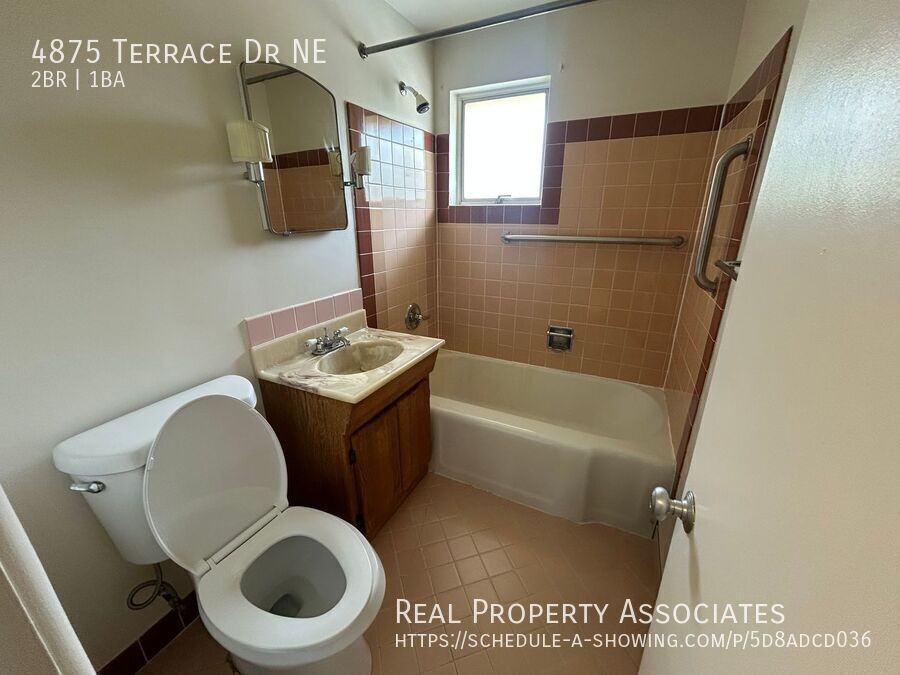 4875 Terrace Dr Ne - Photo 6 of 21