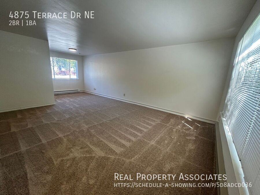 4875 Terrace Dr Ne - Photo 3 of 21