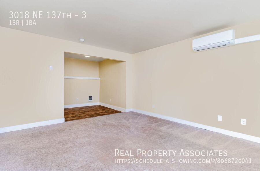 3018 Ne 137th St #3 - Photo 7 of 9